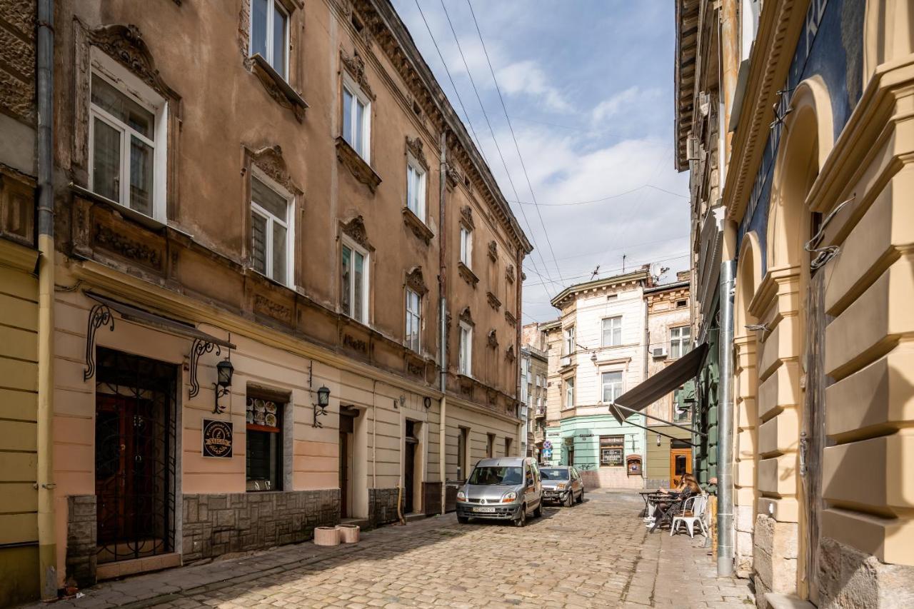 Apartment On Yana Zhizhky ลวีฟ ภายนอก รูปภาพ