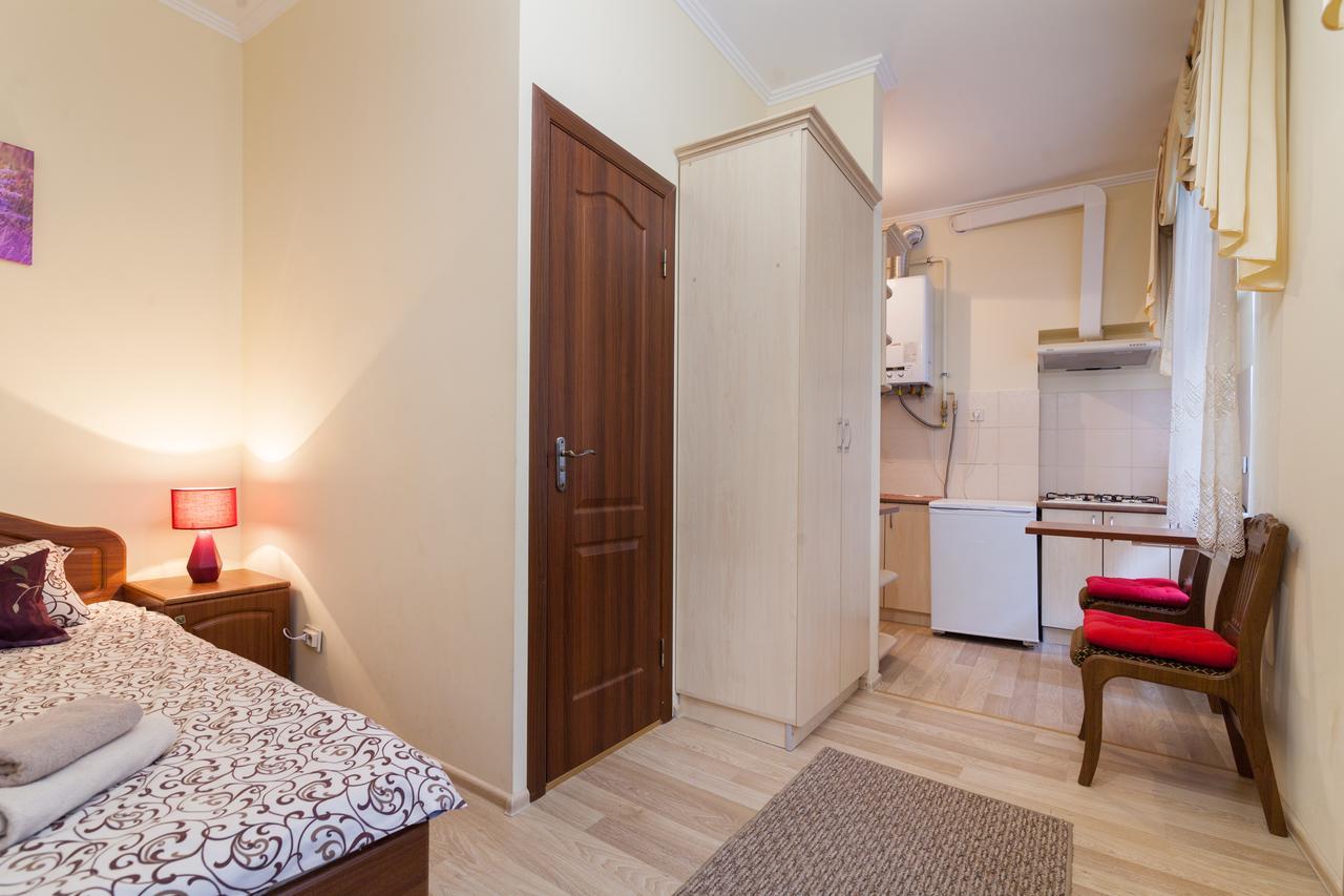 Apartment On Yana Zhizhky ลวีฟ ภายนอก รูปภาพ